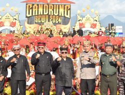 Kasdim 0825/Banyuwangi Hadiri Festival Gandrung Sewu 2024