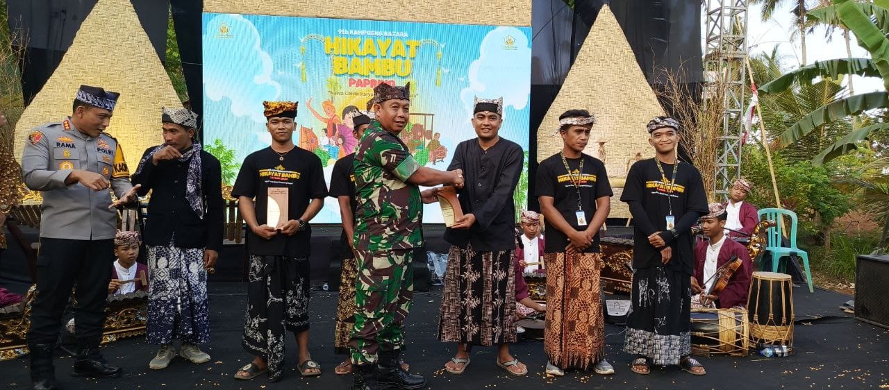 Kasdim 0825/Banyuwangi Hadiri Perayaan 9 Tahun Kampoeng Batara dan Hikayat Bambu di Banyuwangi