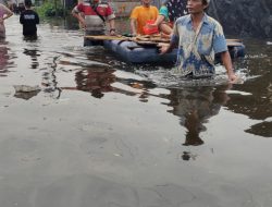 Tanggul Jebol di Desa Jeruksari Menggakibatkan Beberapa Desa di Pekalongan Terendam Air