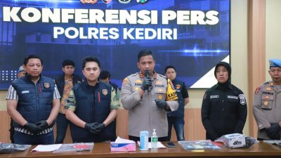 Polres Kediri Ungkap Kasus Pembunuhan Satu Keluarga Dalam Waktu Kurang dari 1X24 Jam