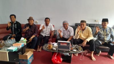 Komite Madrasah Aliyah Negeri (MAN) 1 Banyuwangi Gelar Cek Kesehatan dan Terapi Bekam Untuk Guru dan Pengurus Komite