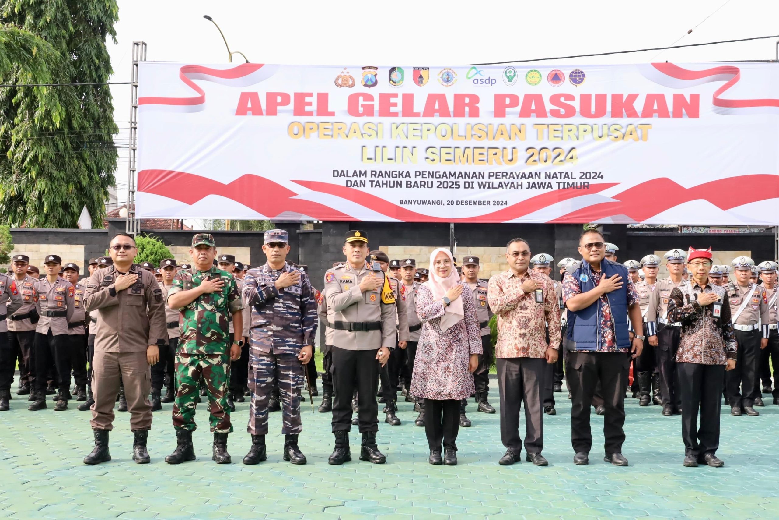 Polresta Banyuwangi Gelar Apel Operasi Terpusat Lilin Semeru 2024, Jelang Libur Natal 2024 dan Tahun Baru 2025