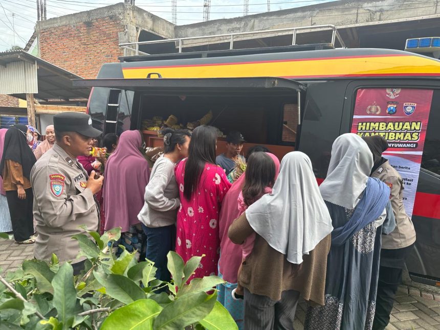 Polresta Banyuwangi Gelorakan Program “Mayur Kamtibmas” di Jumat Berkah