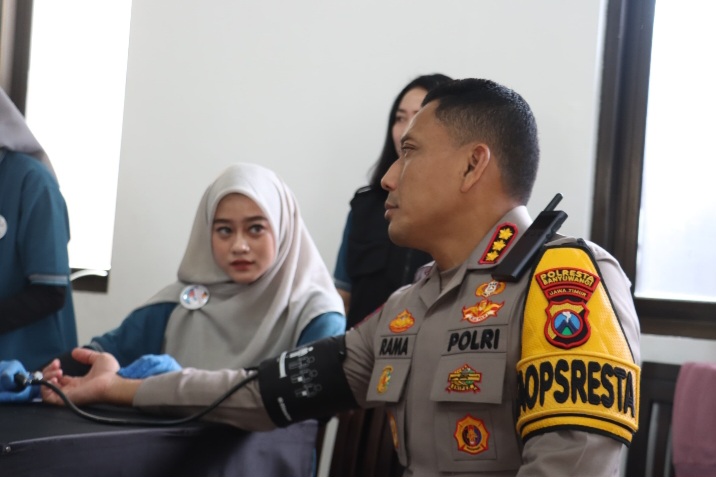 Polresta Banyuwangi Gelar Rikkes Berkala, Pastikan Kesehatan Personel Prima