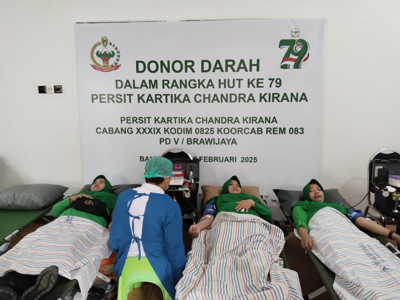 Peringati HUT Ke-79 Persit Kartika Chandra Kirana, Kodim 0825/Banyuwangi Gelar Bakti Sosial Donor Darah