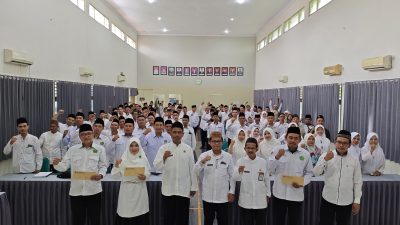 Kantor Kemenag Banyuwangi Menggelar Kegiatan Pembinaan dan Penyerahan Surat Keputusan (SK) Penyuluh Agama Islam (PAI) Non ASN 2025