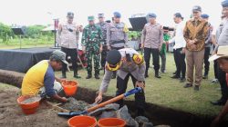 Kapolresta Banyuwangi Letakkan Batu Pertama Pembangunan Gedung Aula Brimob Kompi 4 Batalyon B Pelopor Sat Brimobda Jawa Timur