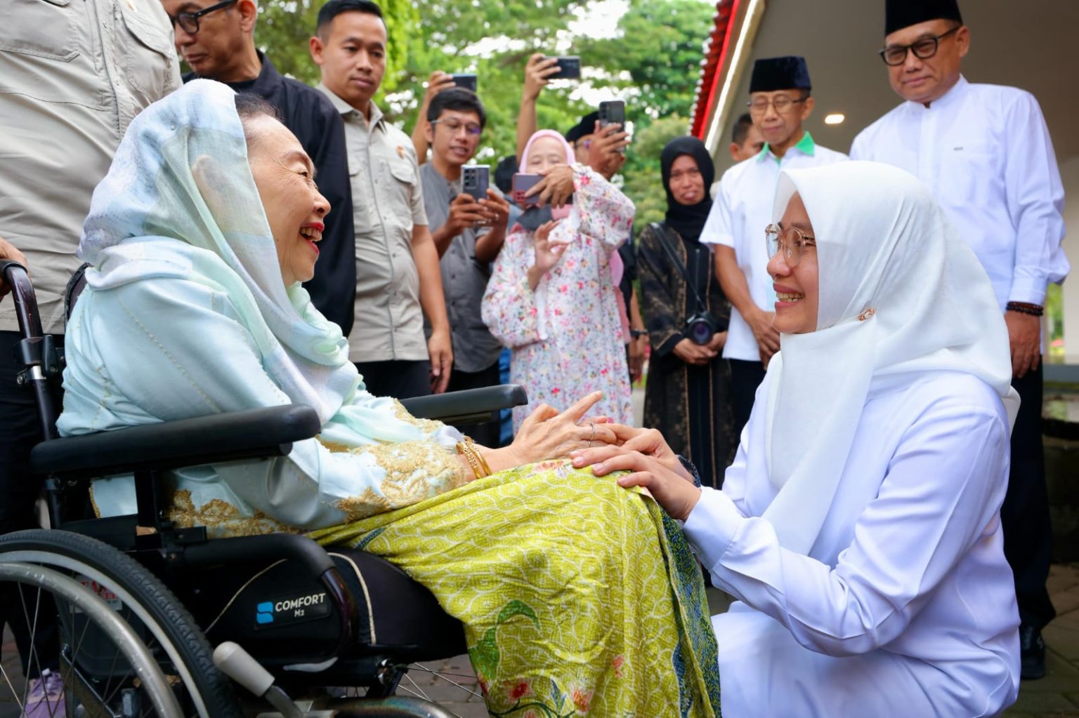 Hj.Shinta Nuriyah Wahid istri Alm. Gus Dur Buka Puasa Kebangsaan di Banyuwangi