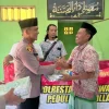 Peduli Mushola: Polresta Banyuwangi Berikan Bantuan Sarana Ibadah dan Al-Quran di Bulan Suci Ramadhan 1446 H