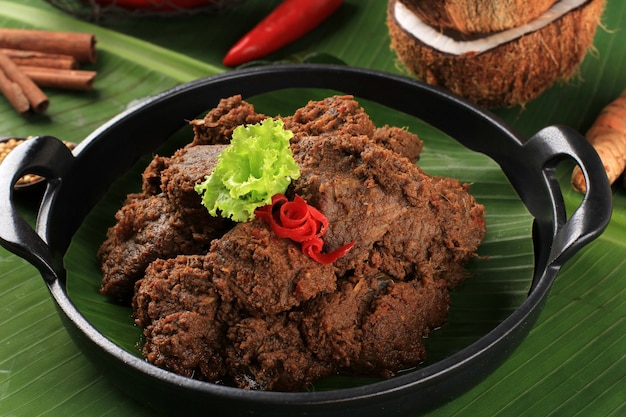 Cerita Rasa Autentik Dari Rendang Tradisional Menjelajahi Kedalaman Kuliner Minang Yang Melegenda